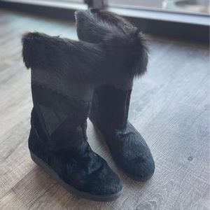 GARDEN | 7.5 / 38 | Italian Pony Hair Shearling Trim Low Wedge Calf Boots